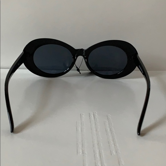 🆕 🆑 SUNGLASSES - Picture 5 of 8